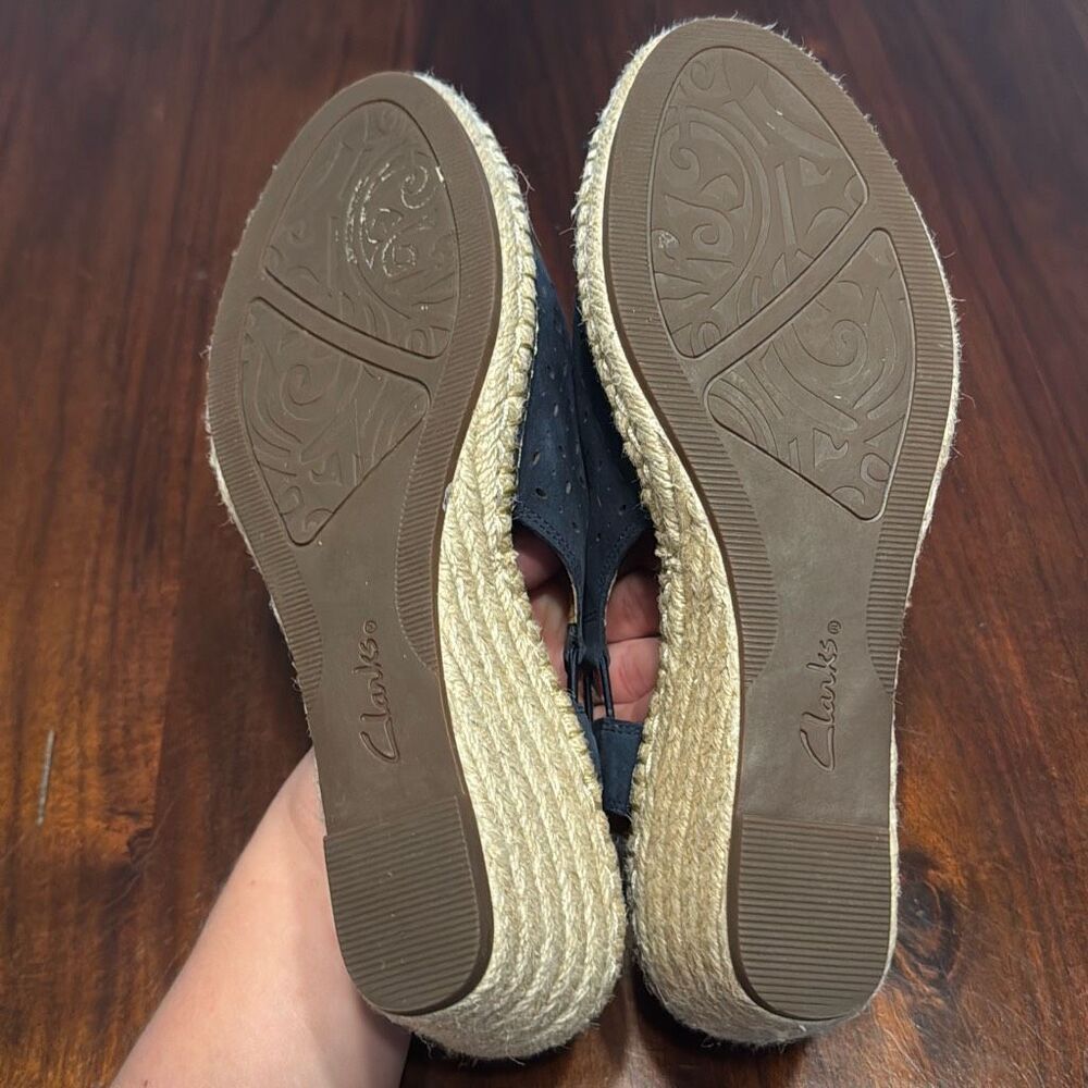 Clarks Artisan Petrina Navy Nubuck Wedges Espadri… - image 5